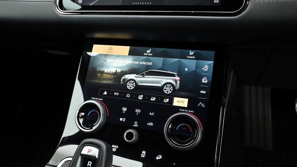 Land Rover Range Rover Evoque Image 12