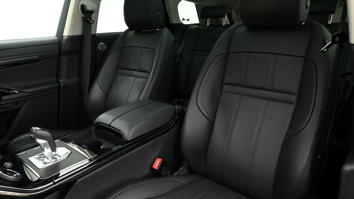 Land Rover Range Rover Evoque Image 4