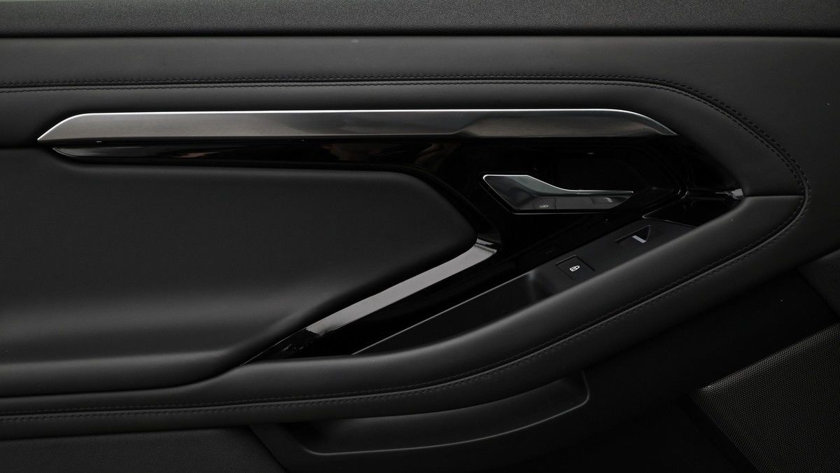 Land Rover Range Rover Evoque Image 13