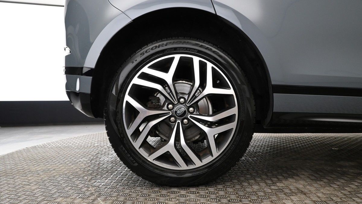 Land Rover Range Rover Evoque Image 9