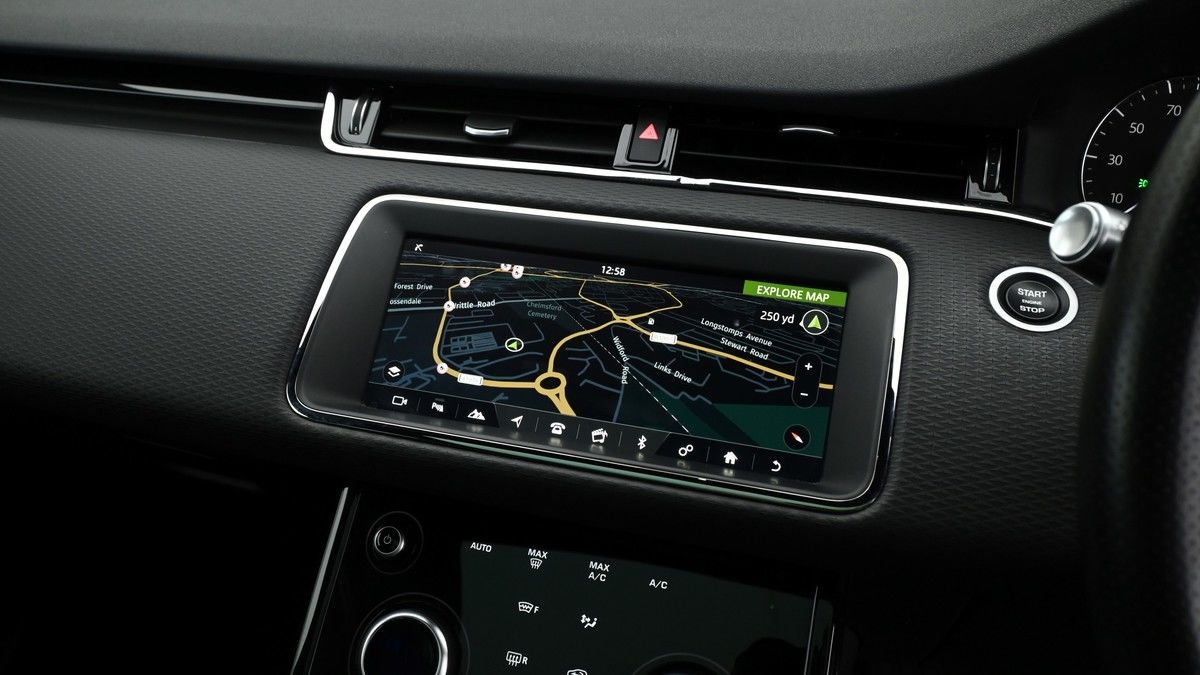 Land Rover Range Rover Evoque Image 11