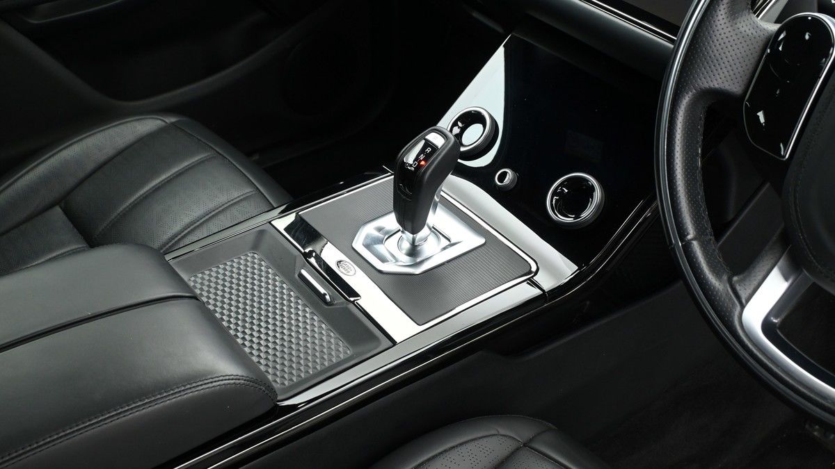 Land Rover Range Rover Evoque Image 2