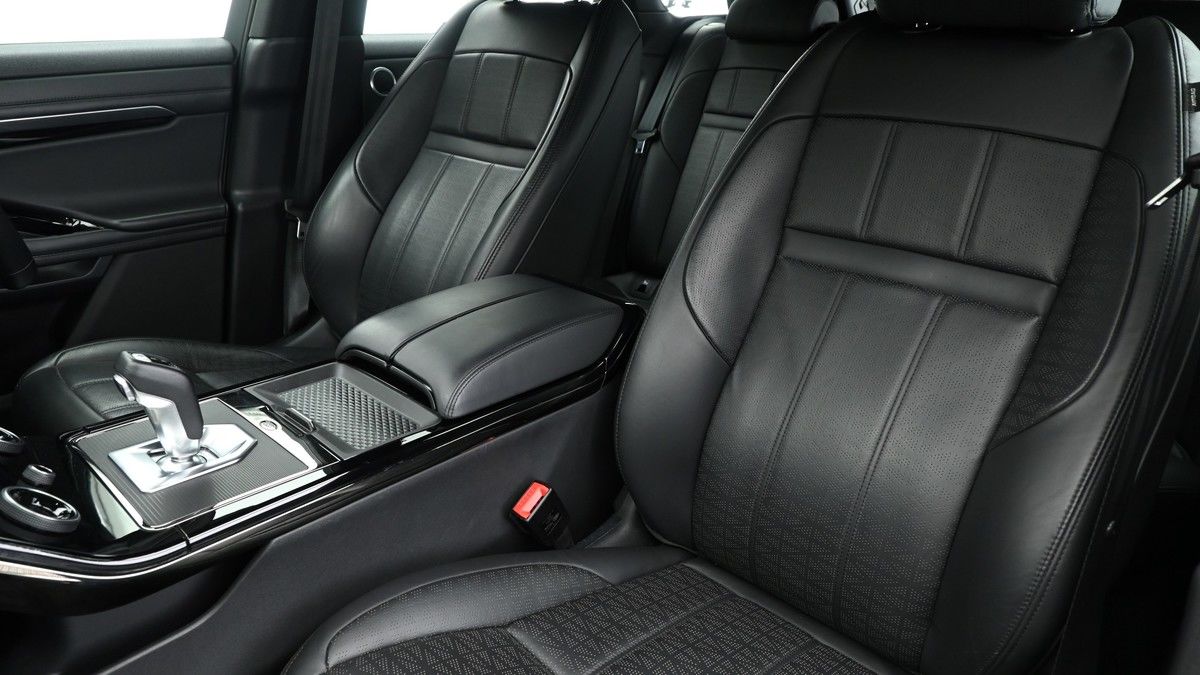 Land Rover Range Rover Evoque Image 4