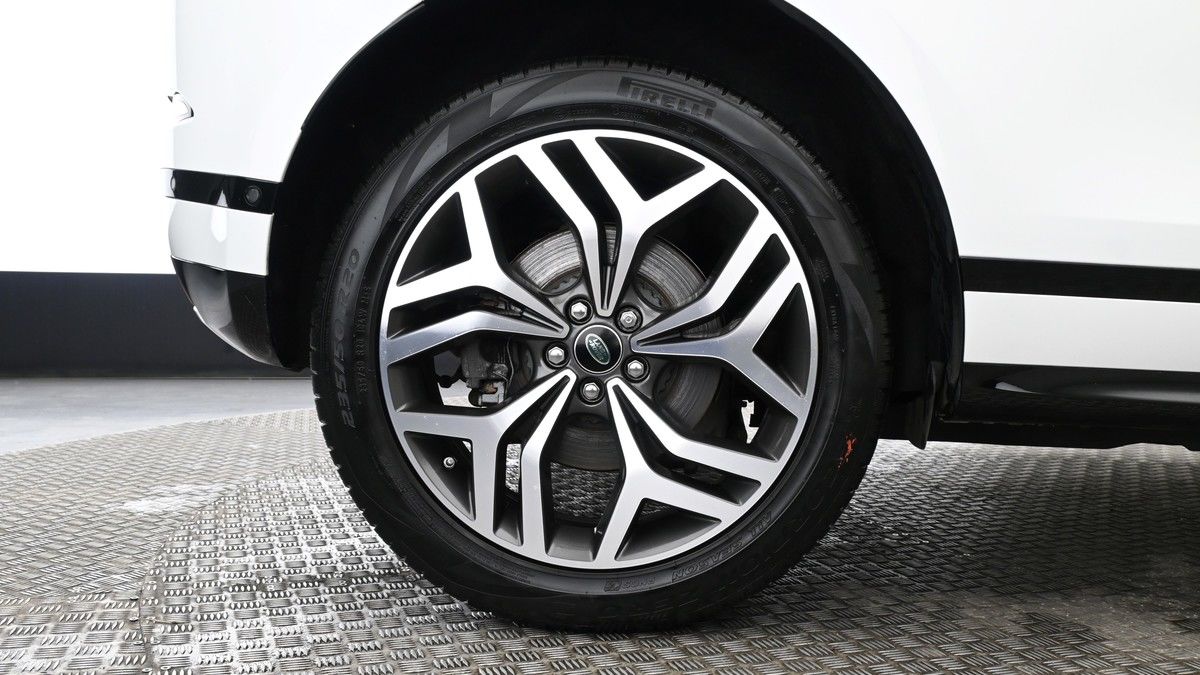 Land Rover Range Rover Evoque Image 9