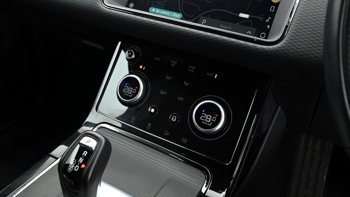 Land Rover Range Rover Evoque Image 11