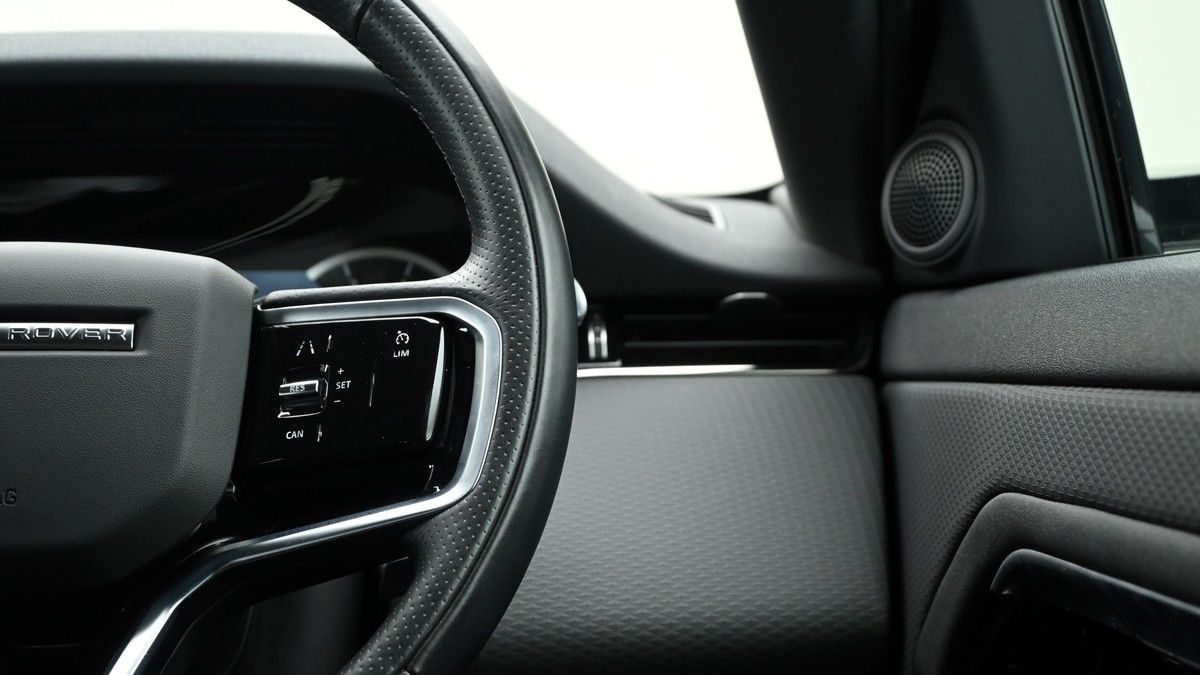 Land Rover Range Rover Evoque Image 15