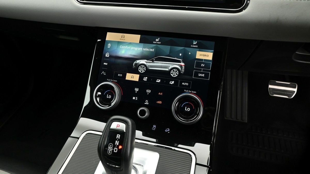 Land Rover Range Rover Evoque Image 12
