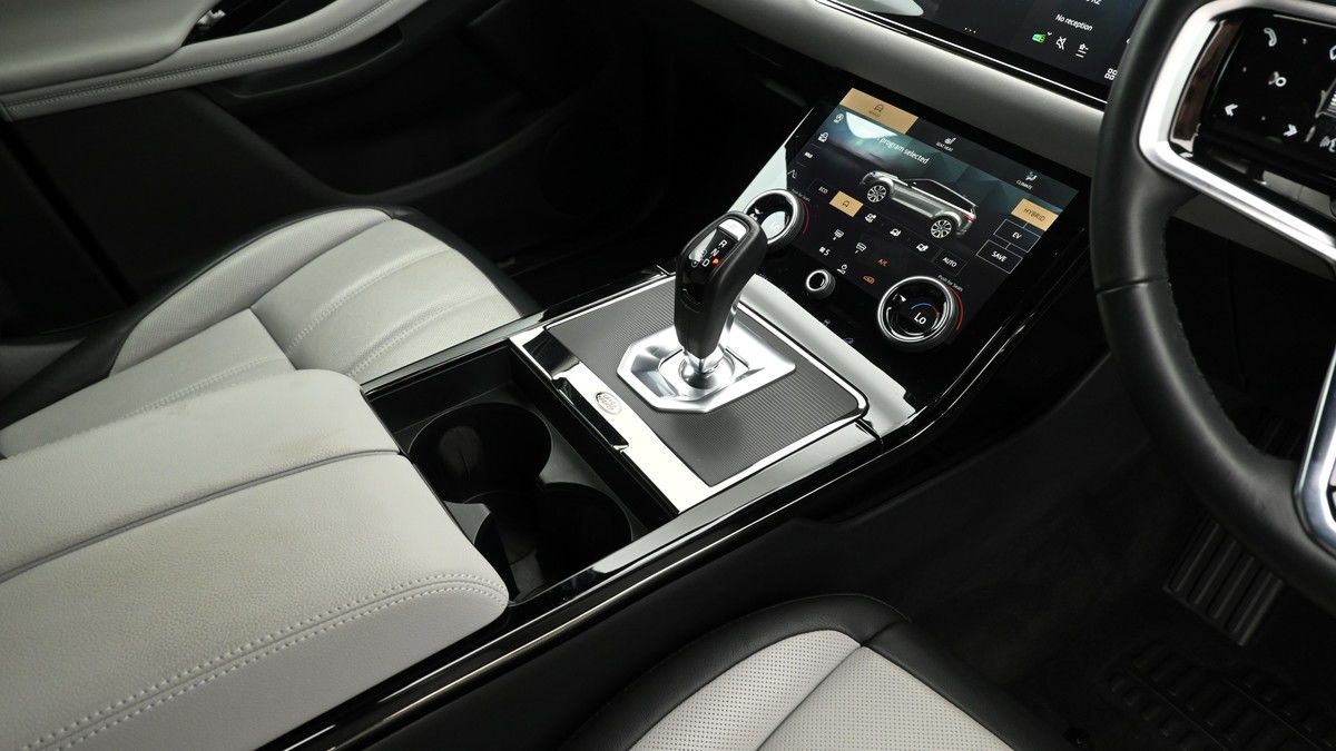 Land Rover Range Rover Evoque Image 2