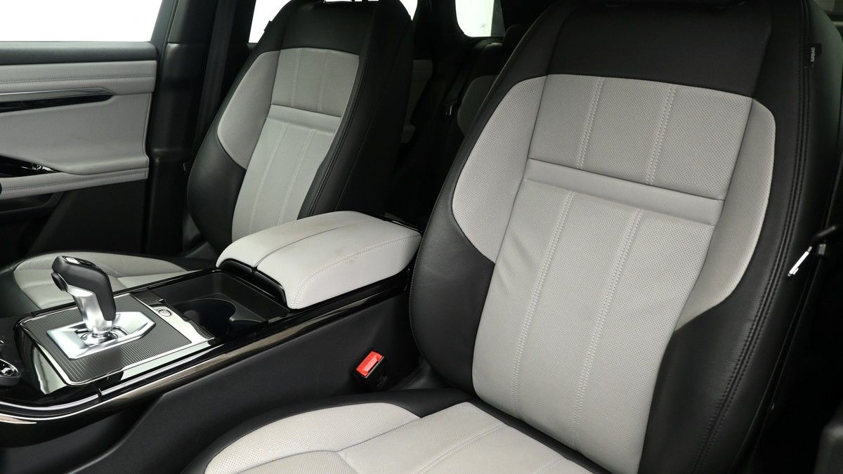 Land Rover Range Rover Evoque Image 4