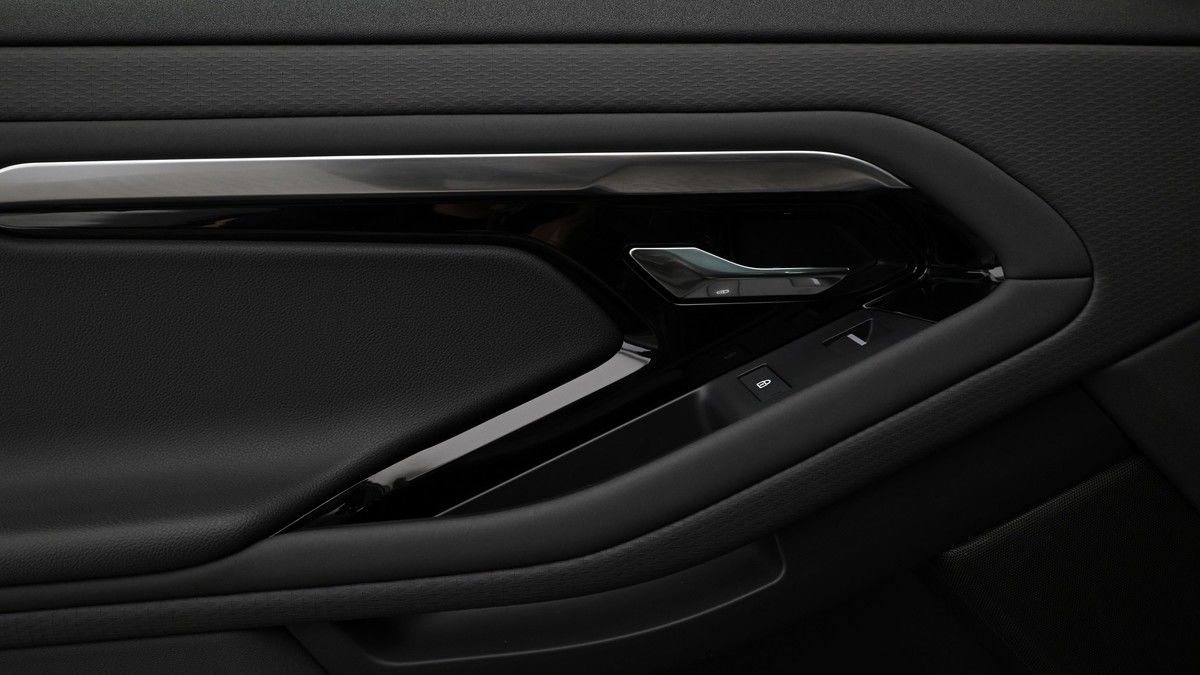 Land Rover Range Rover Evoque Image 13