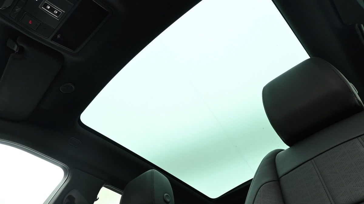 Land Rover Range Rover Evoque Image 2
