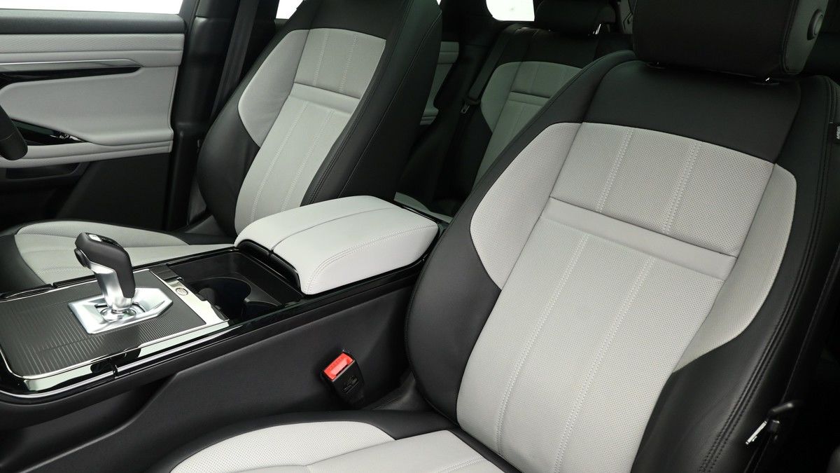 Land Rover Range Rover Evoque Image 4
