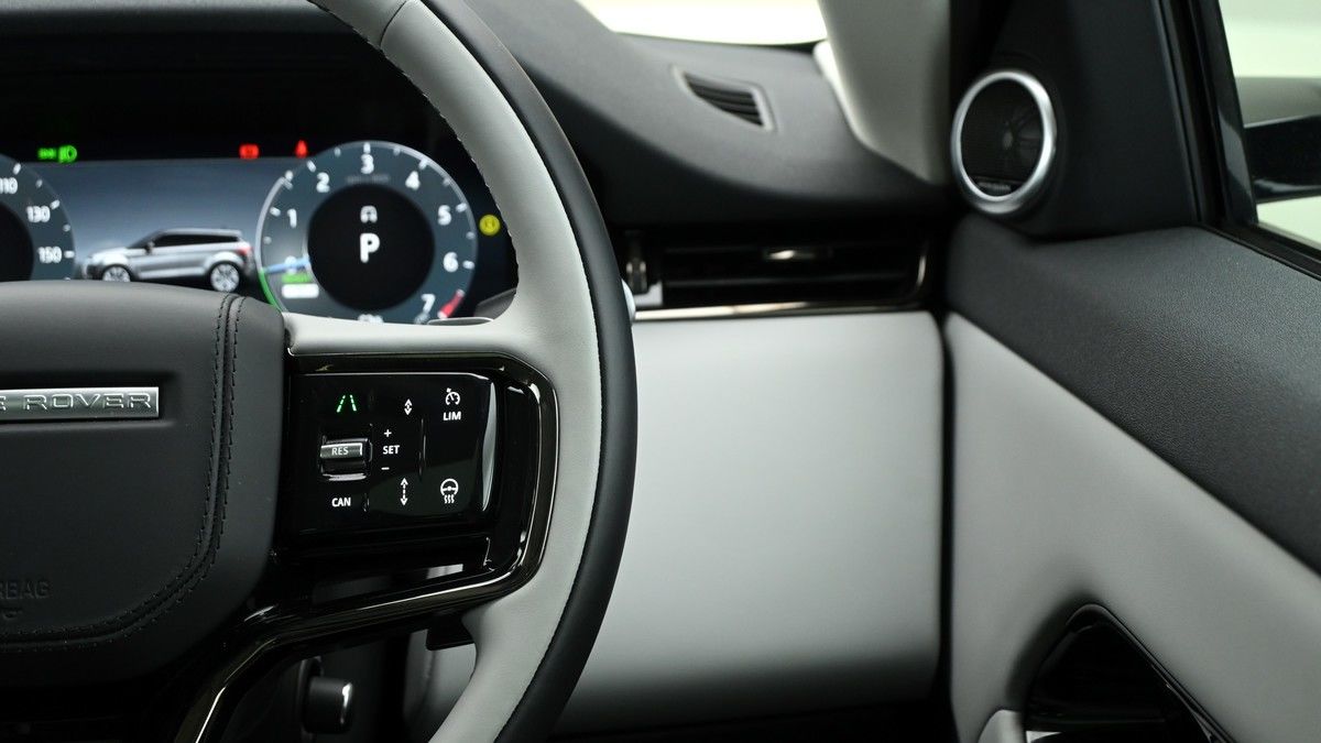 Land Rover Range Rover Evoque Image 3
