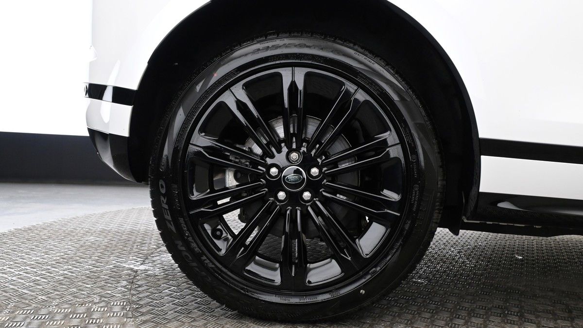 Land Rover Range Rover Evoque Image 9