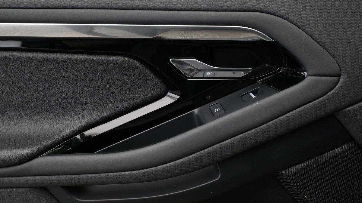 Land Rover Range Rover Evoque Image 13