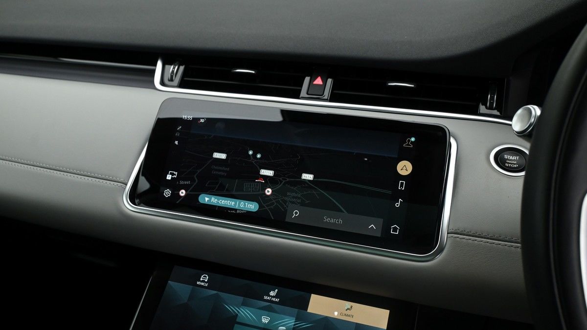 Land Rover Range Rover Evoque Image 11