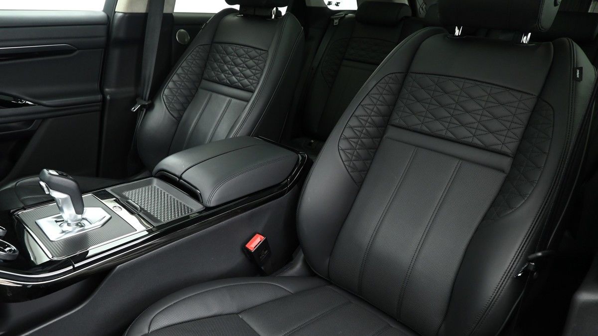 Land Rover Range Rover Evoque Image 4