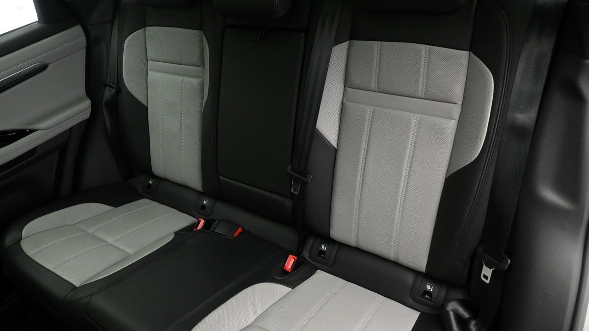 Land Rover Range Rover Evoque Image 5