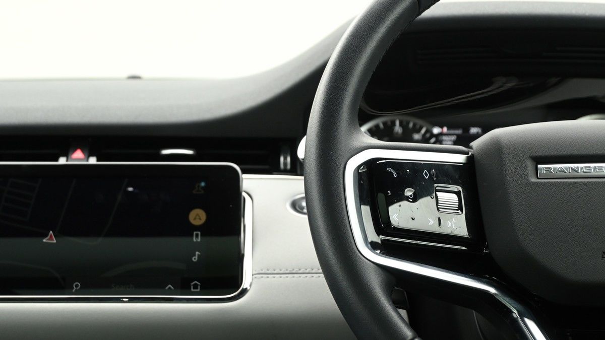 Land Rover Range Rover Evoque Image 15