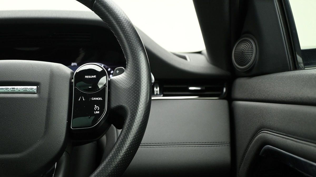 Land Rover Range Rover Evoque Image 16