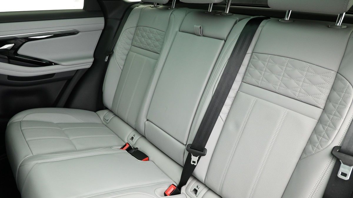 Land Rover Range Rover Evoque Image 5