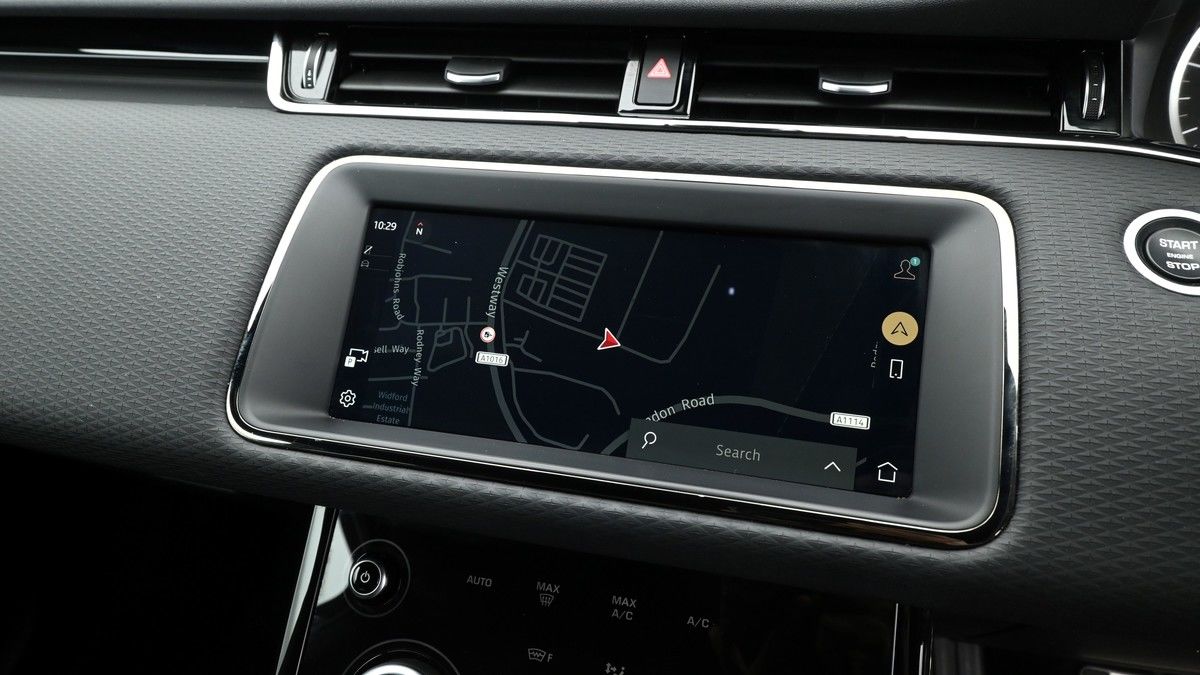 Land Rover Range Rover Evoque Image 11