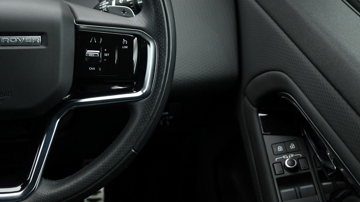 Land Rover Range Rover Evoque Image 16
