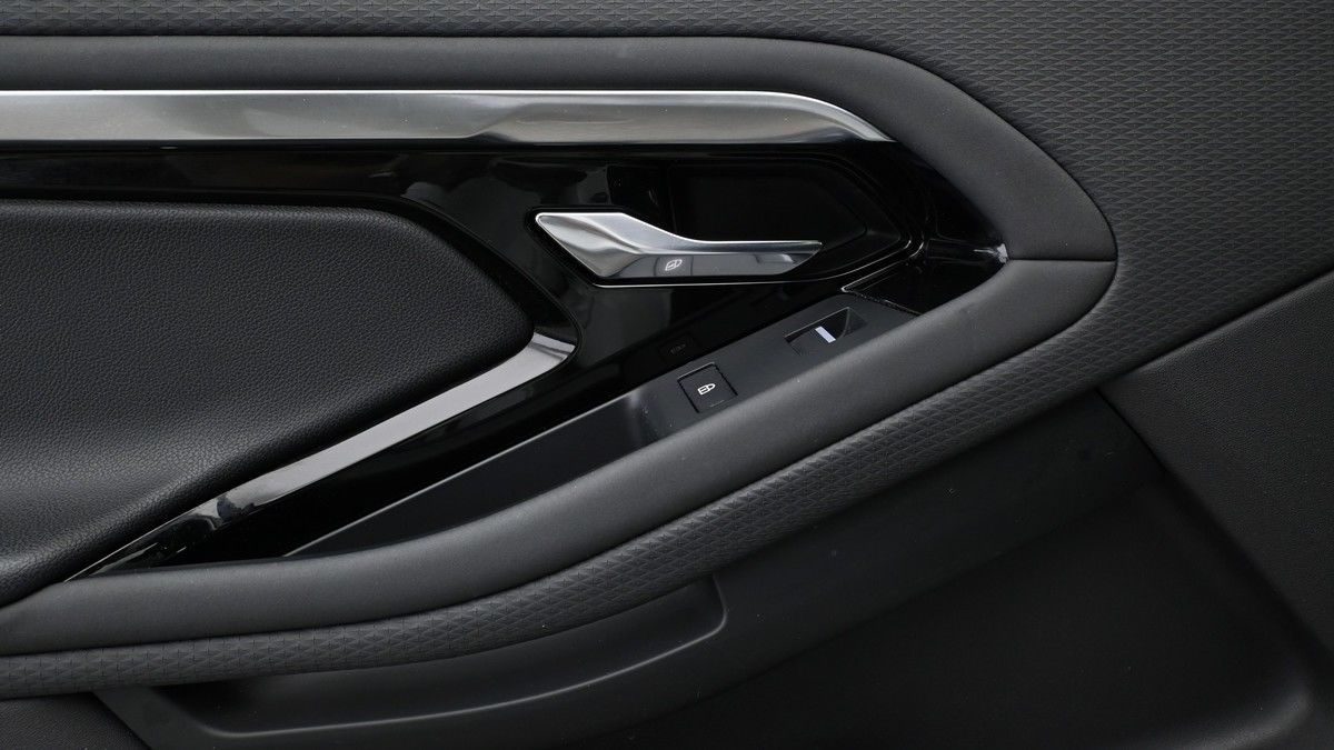 Land Rover Range Rover Evoque Image 13