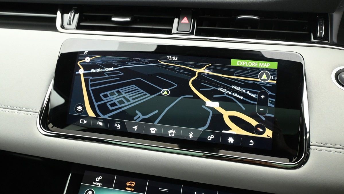 Land Rover Range Rover Evoque Image 11
