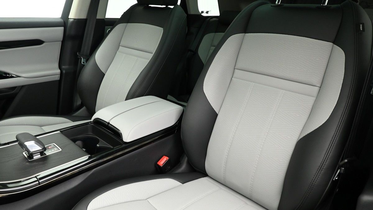 Land Rover Range Rover Evoque Image 4