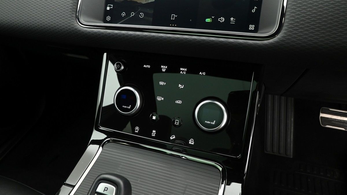 Land Rover Range Rover Evoque Image 12