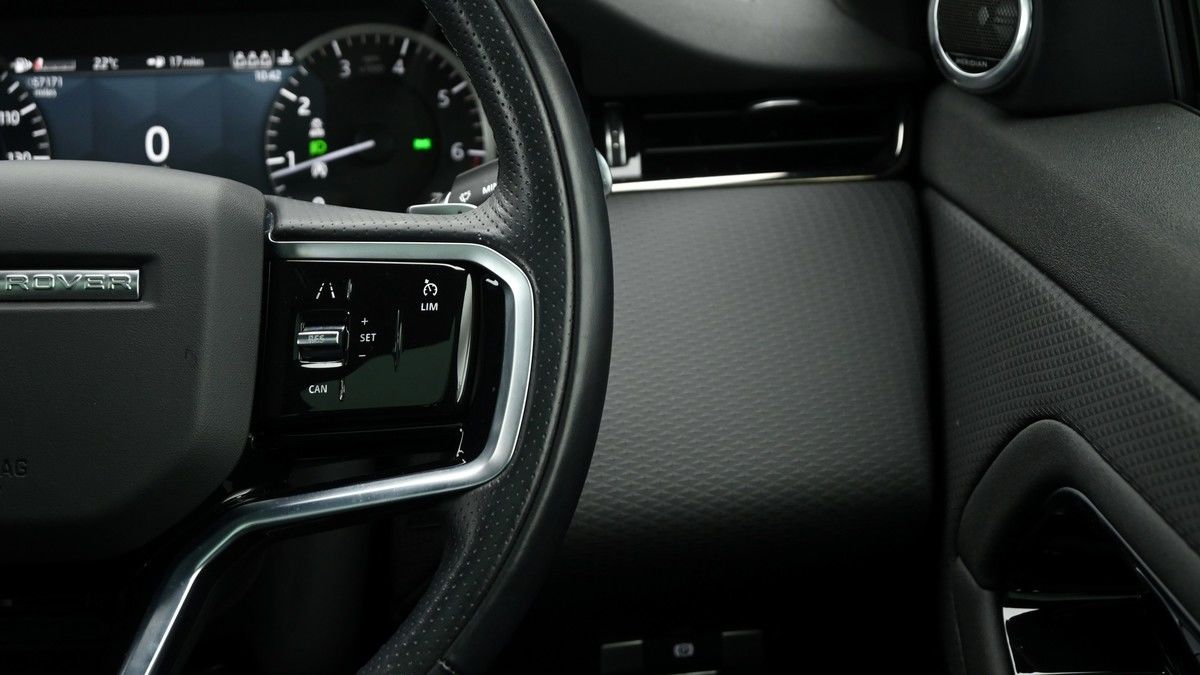Land Rover Range Rover Evoque Image 16