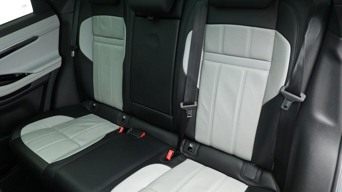 Land Rover Range Rover Evoque Image 5