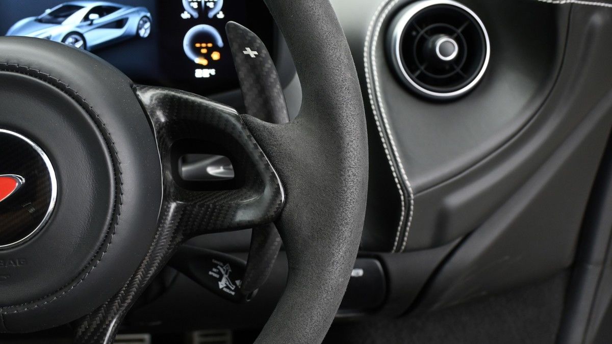 McLaren 570S Image 31