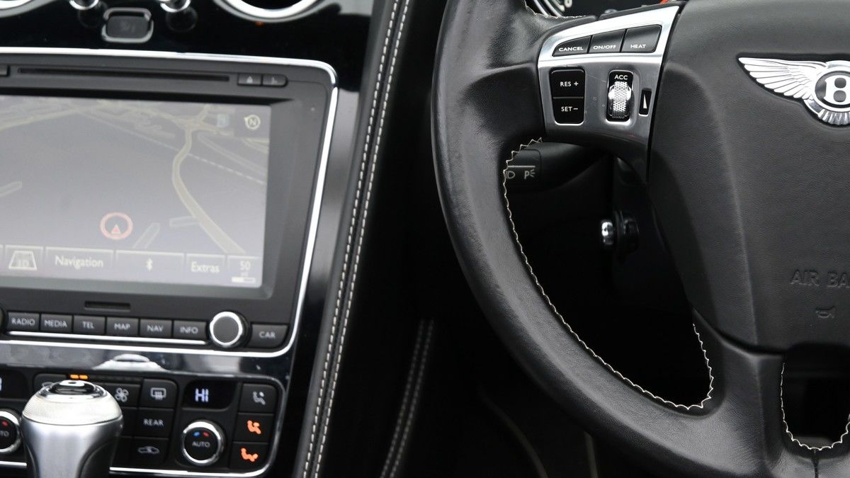 Bentley Continental Image 15