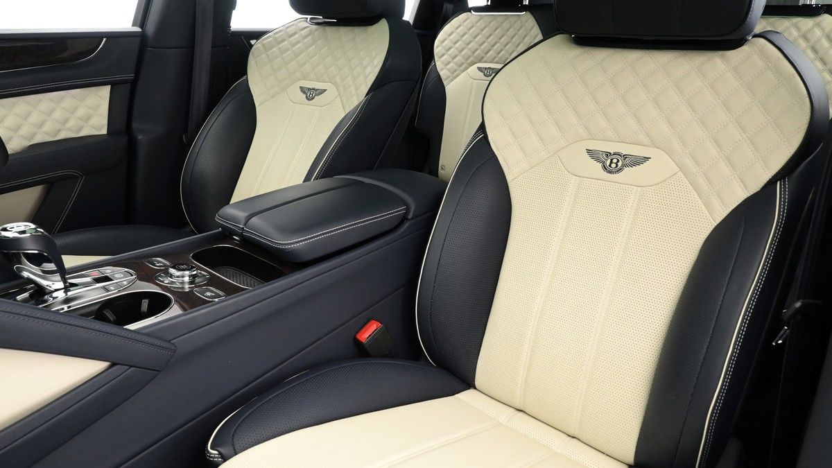 Bentley Bentayga Image 4