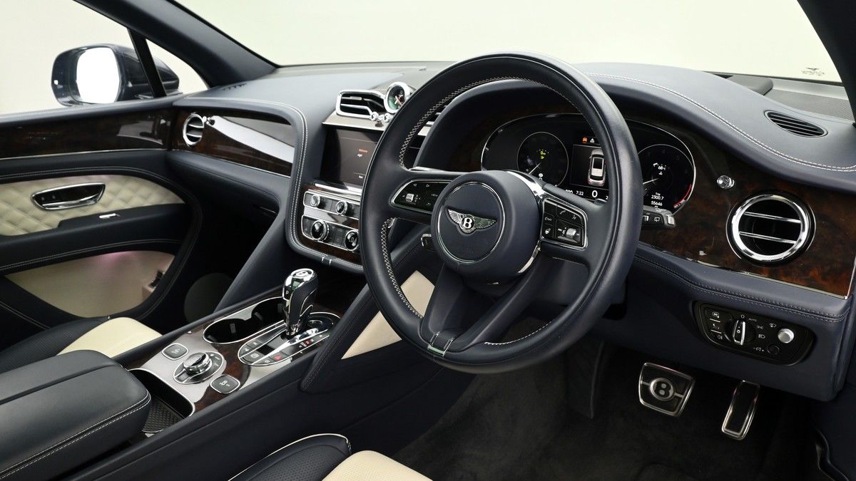 Bentley Bentayga Image 3