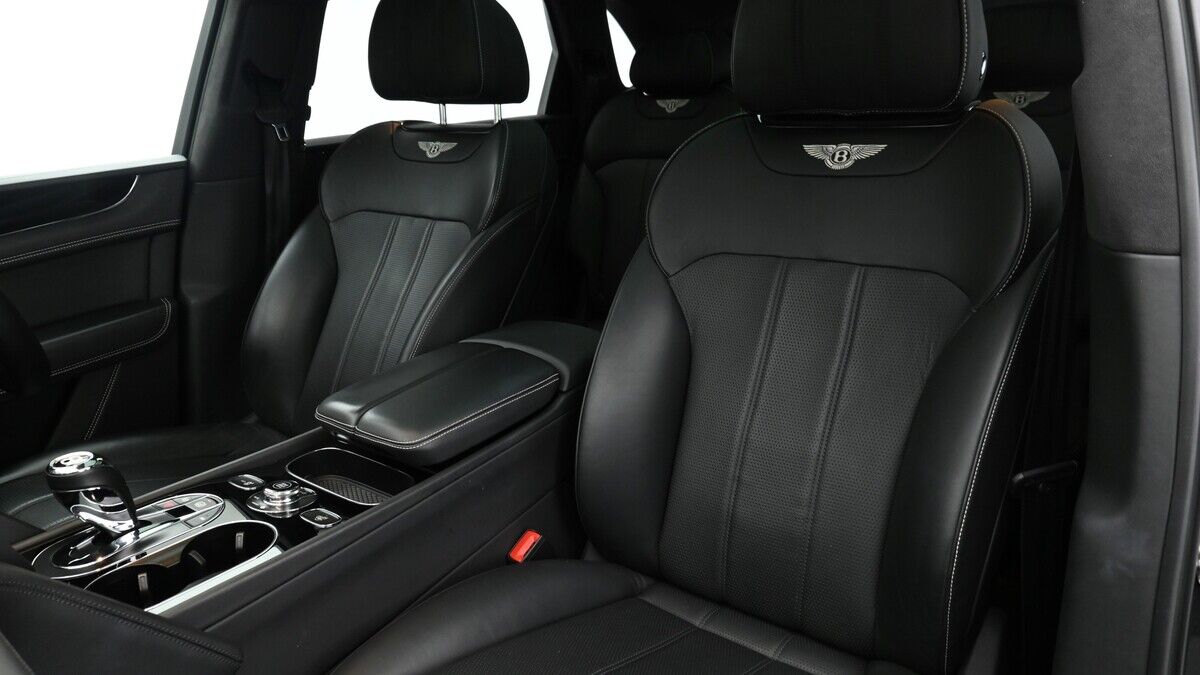 Bentley Bentayga Image 4