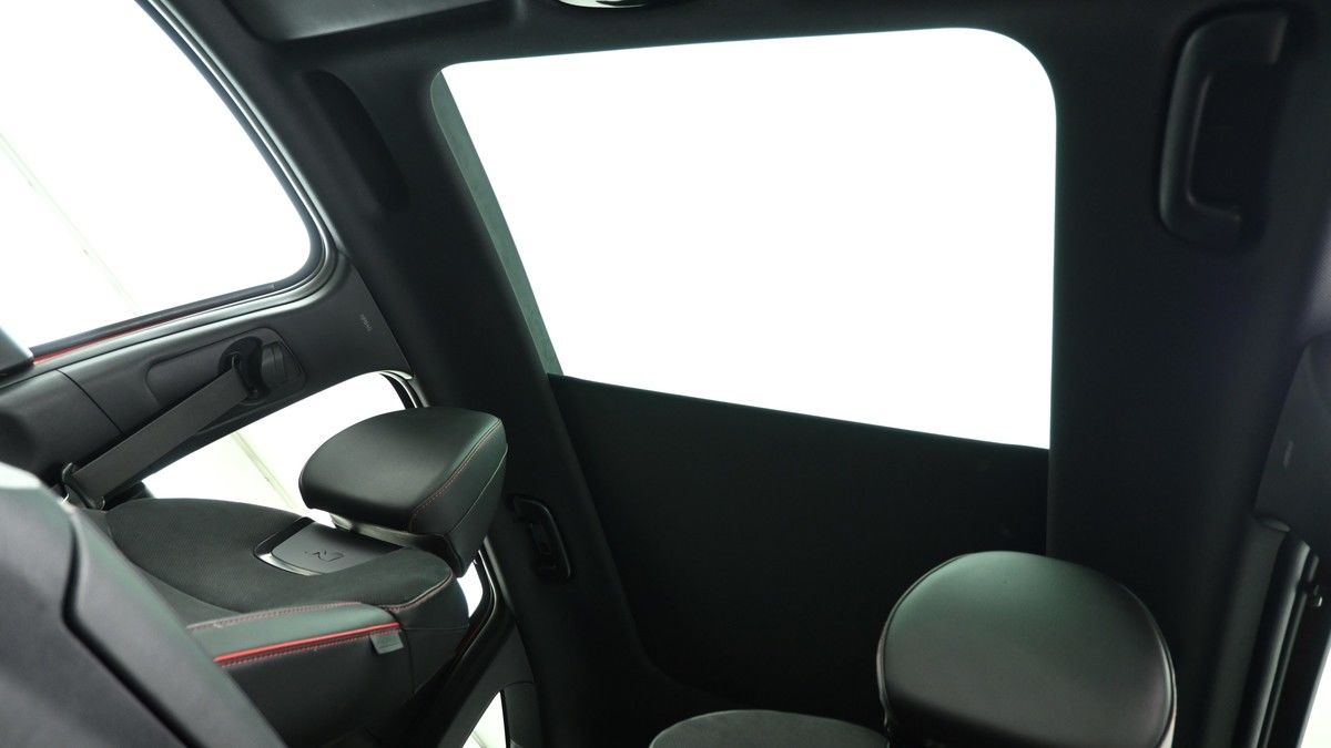 Hyundai TUCSON Image 2