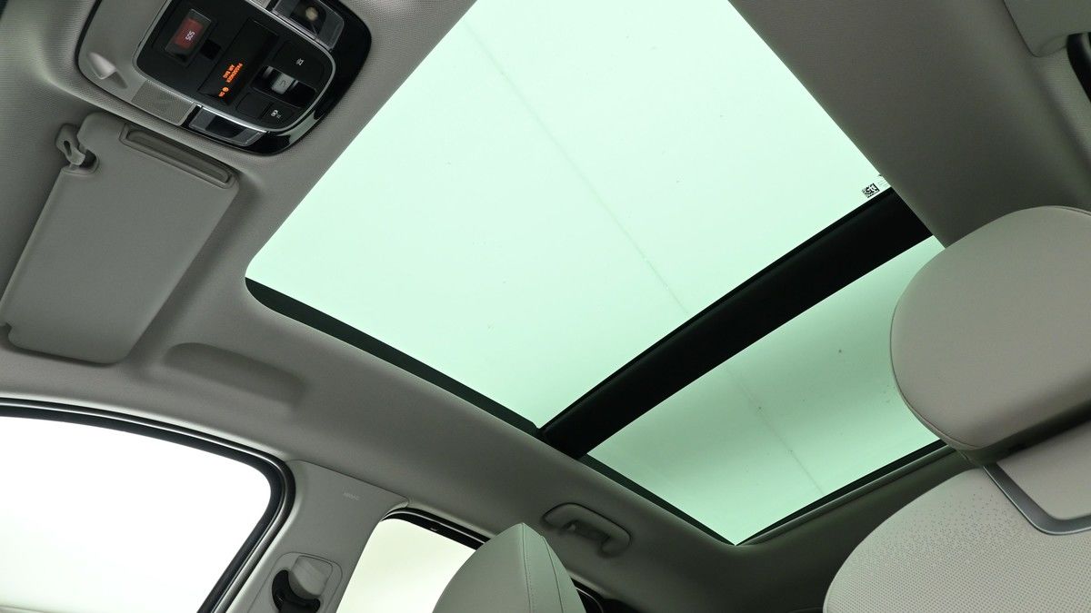 Hyundai TUCSON Image 2