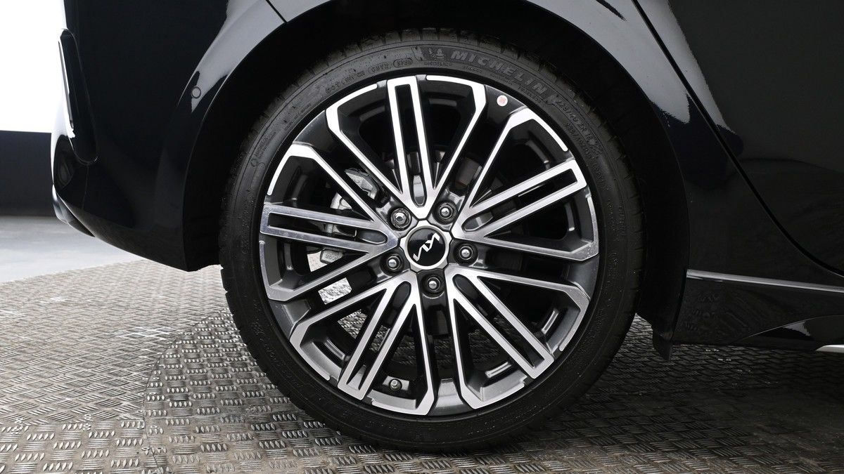 Kia Ceed Image 9