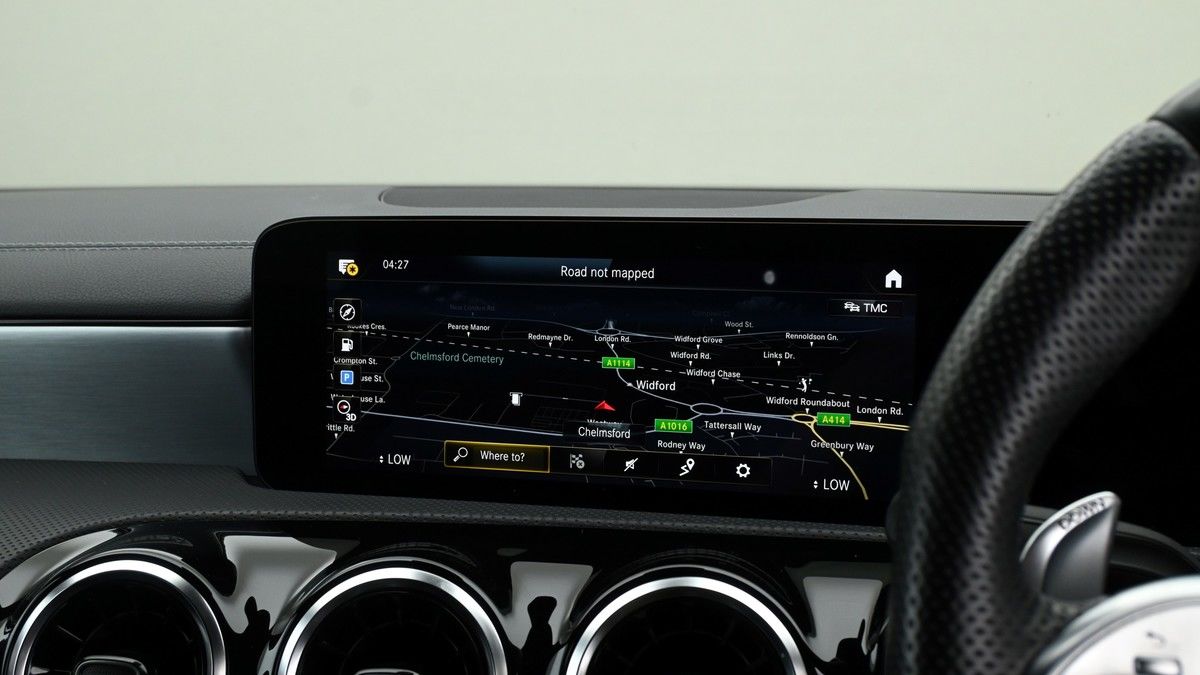 Mercedes-Benz CLA Image 10