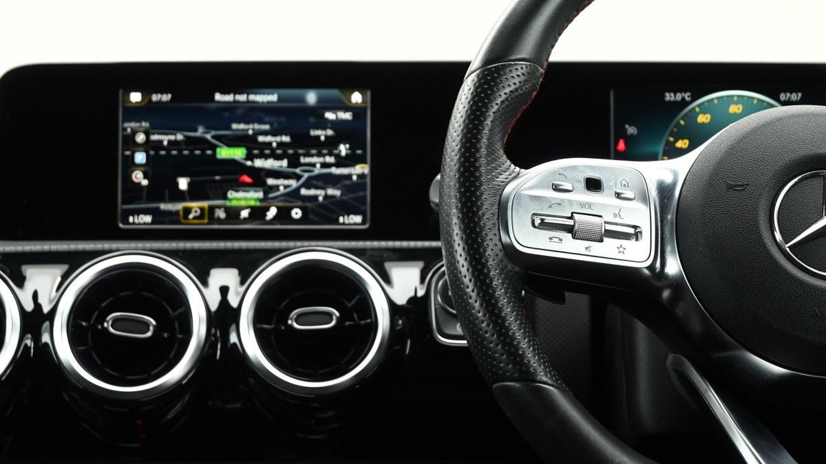 Mercedes-Benz A Class Image 14