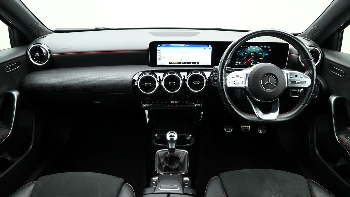 Mercedes-Benz A Class Image 14
