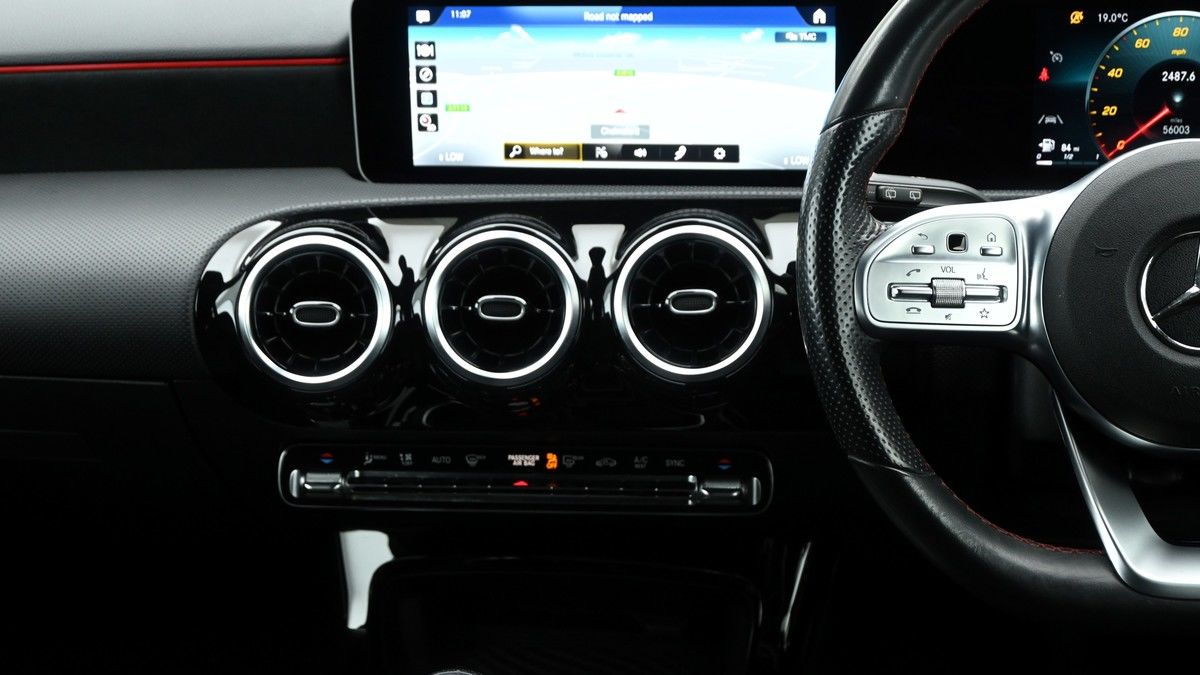 Mercedes-Benz A Class Image 15