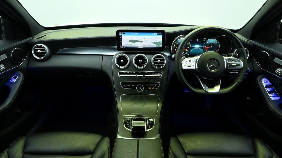 Mercedes-Benz C Class Image 14
