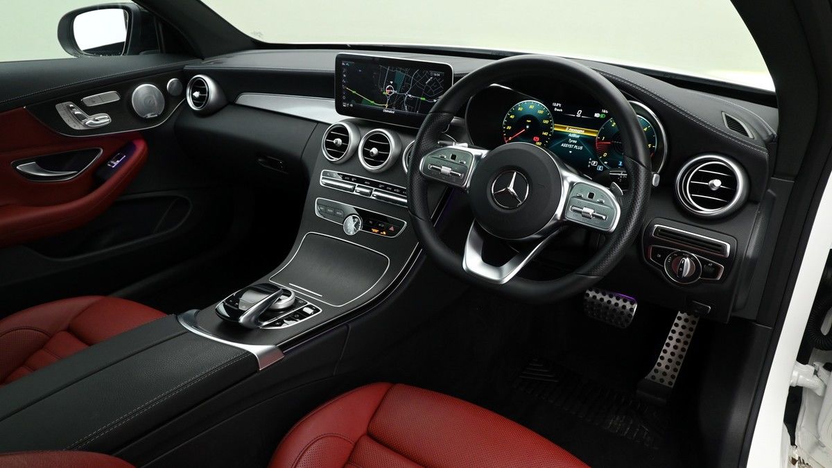 Mercedes-Benz C Class Image 3