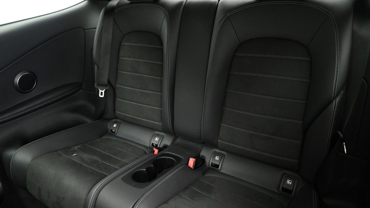 Mercedes-Benz C Class Image 4