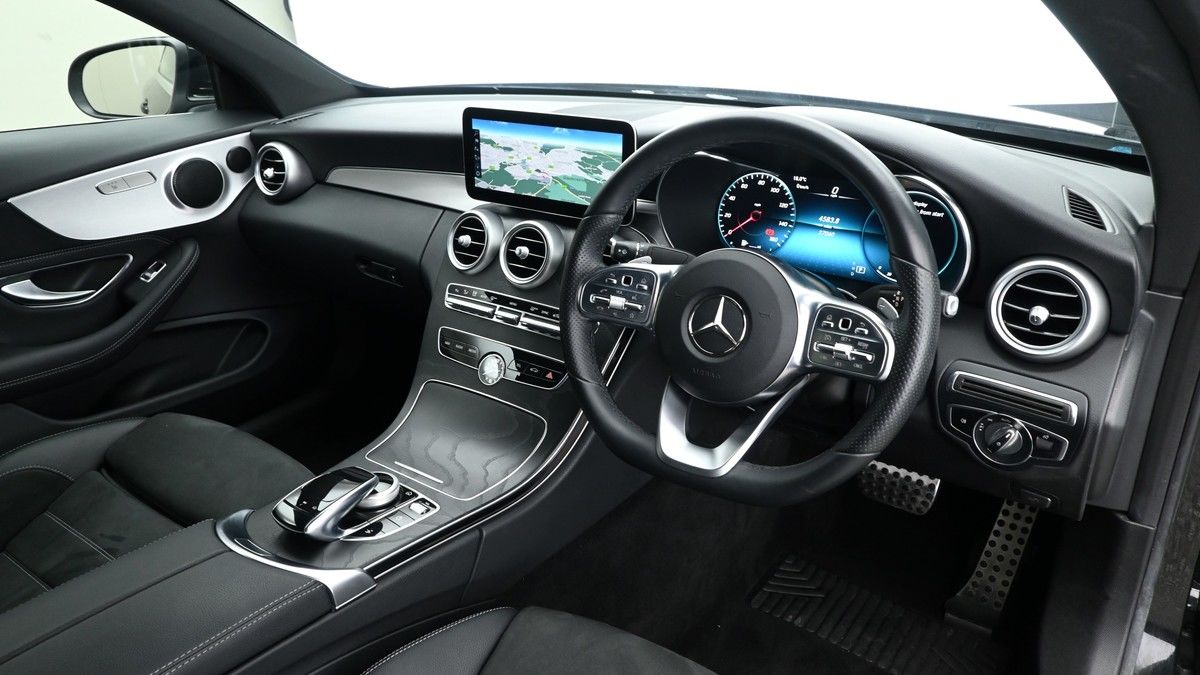 Mercedes-Benz C Class Image 3