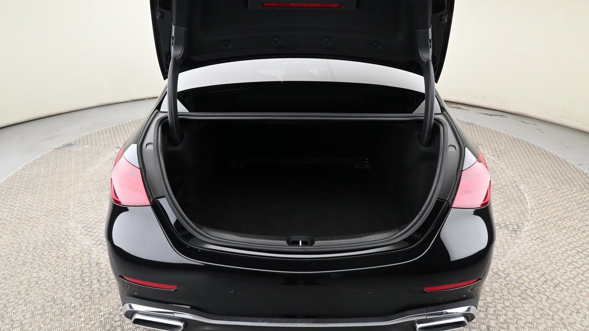 Mercedes-Benz C Class Image 9